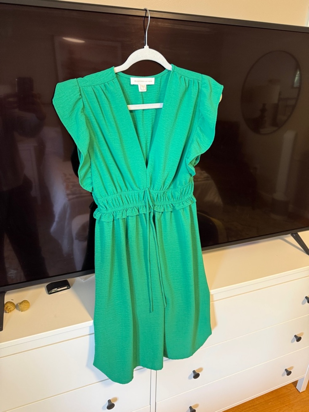 Kelly Green V-Neck Dress